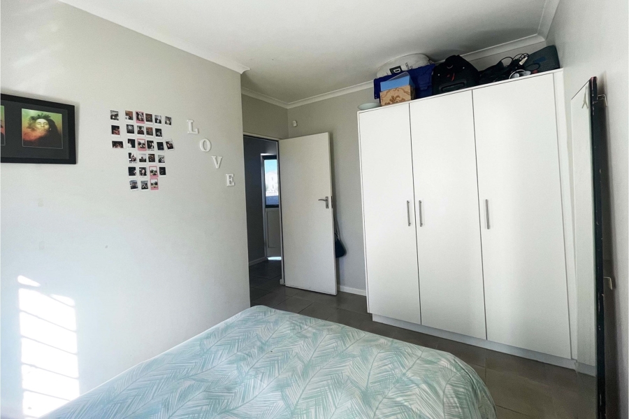 2 Bedroom Property for Sale in Parklands Western Cape